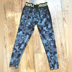 Boys 10/12 Russel Year Round Compression Pants